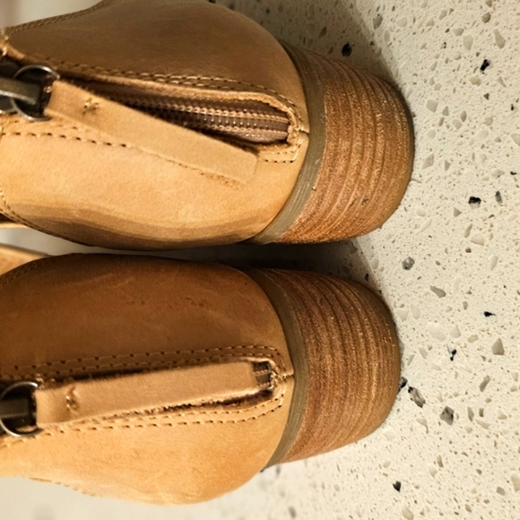 Sofft Comfort Tan Ankle Boots Booties - Picture 7 of 9